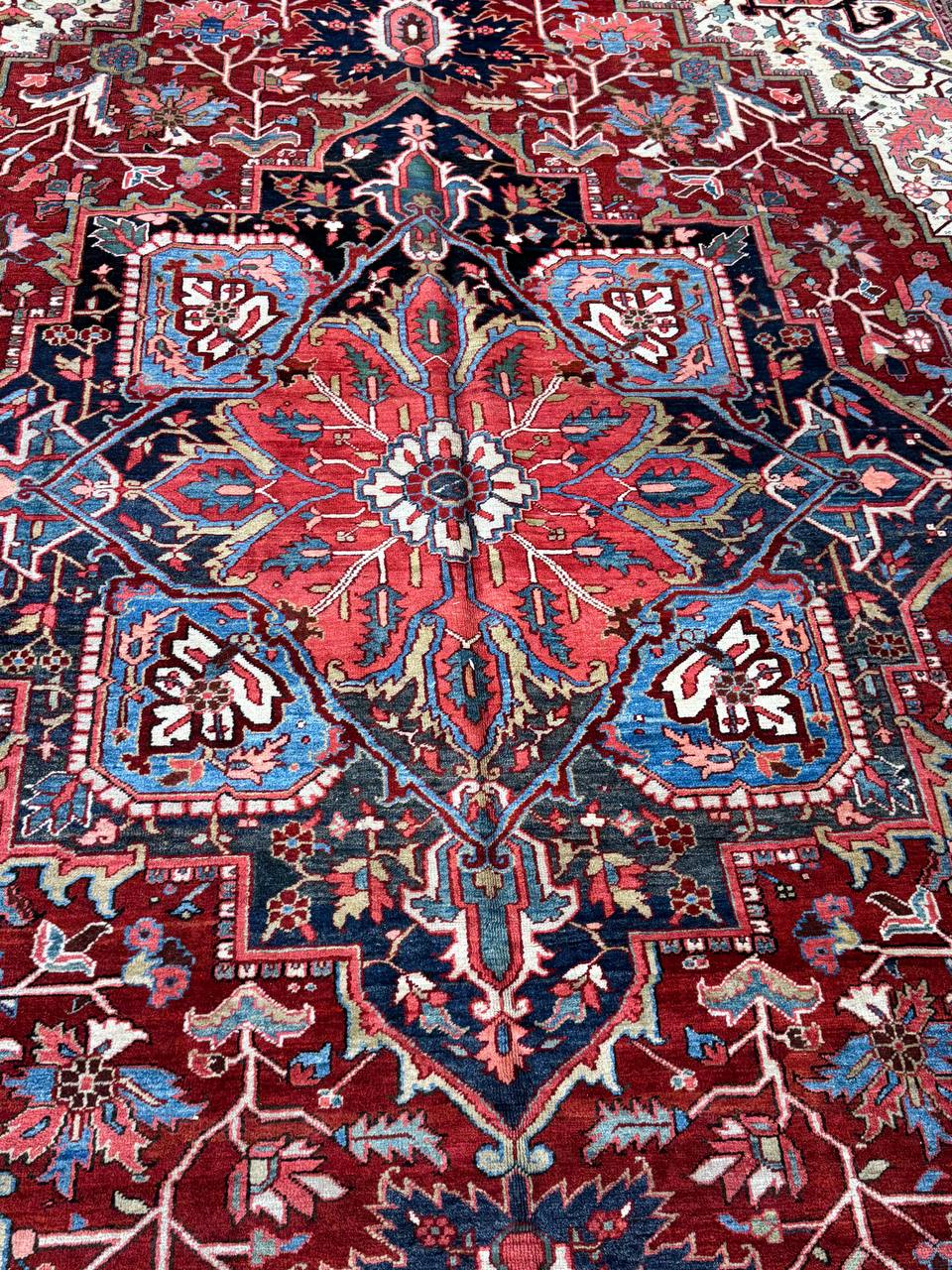 Antique Serapi Rug border detail